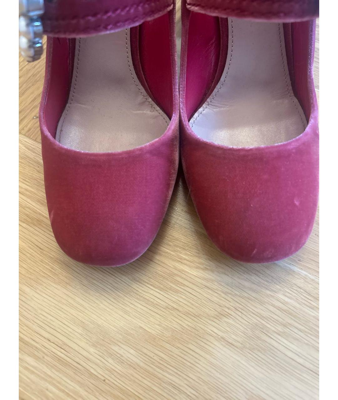 MIU MIU Розовые бархатные туфли, фото 8