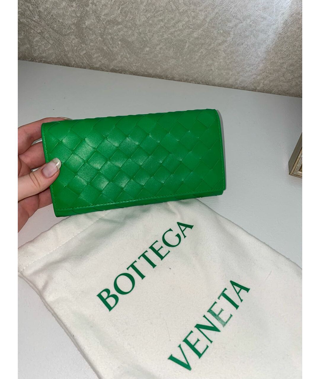 BOTTEGA VENETA Зеленый кожаный кошелек, фото 4