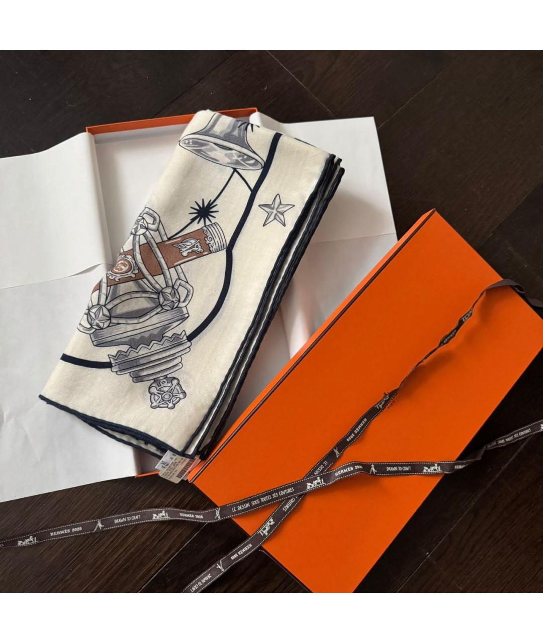 HERMES Бежевый кашемировый платок, фото 3