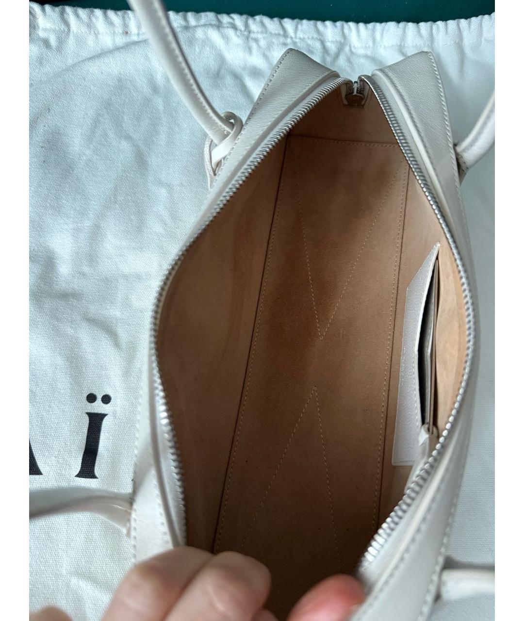 ALAIA Белая кожаная сумка с короткими ручками, фото 4