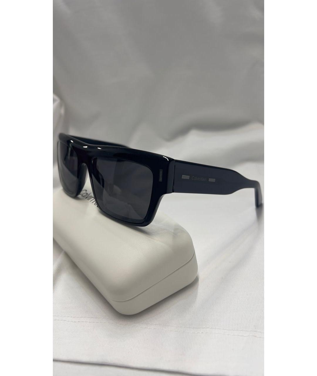 CALVIN KLEIN Черные пластиковые солнцезащитные очки, фото 2