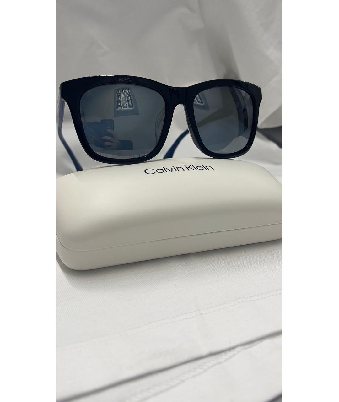 CALVIN KLEIN Темно-синие пластиковые солнцезащитные очки, фото 5