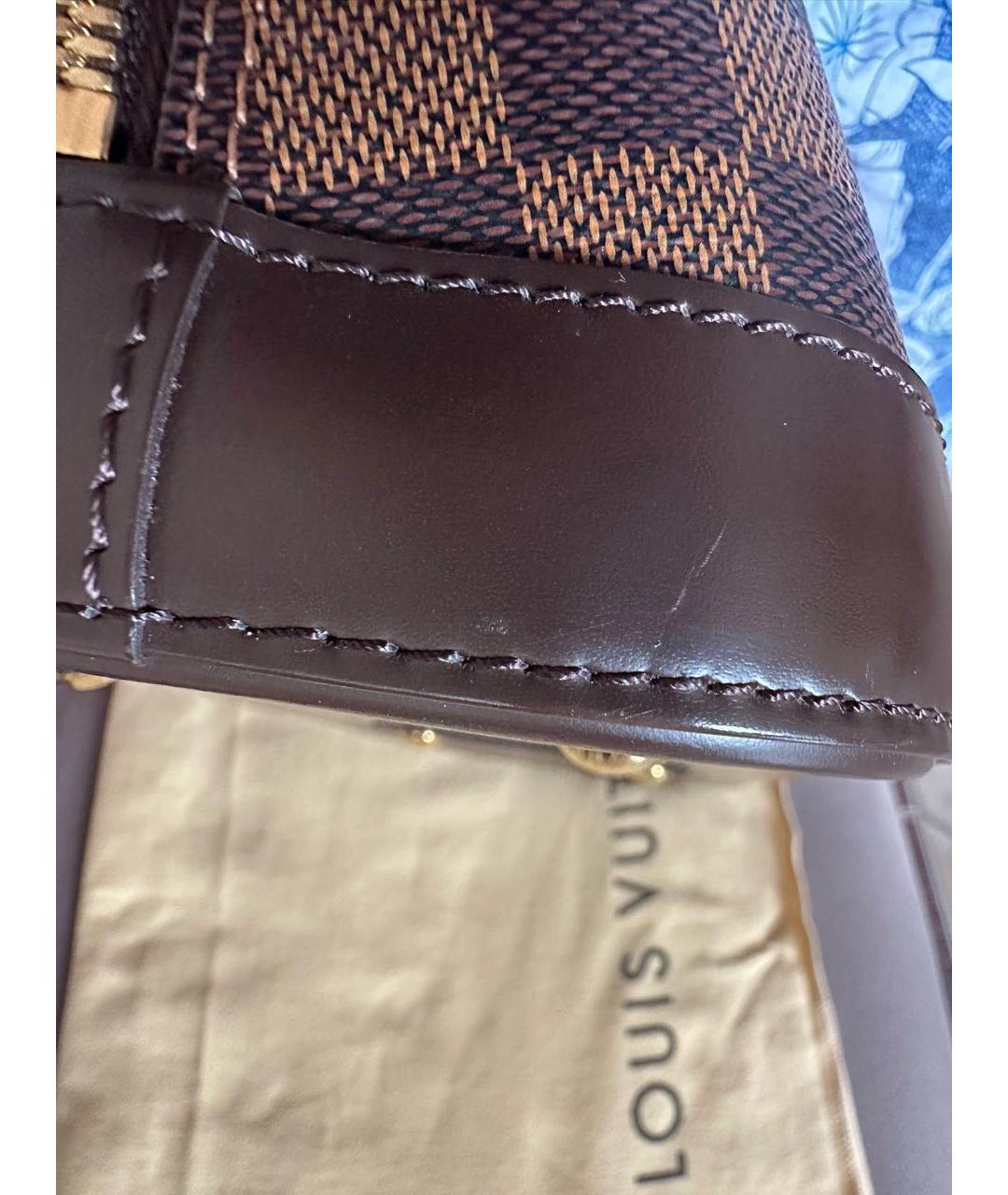 LOUIS VUITTON Коричневая кожаная сумка с короткими ручками, фото 6