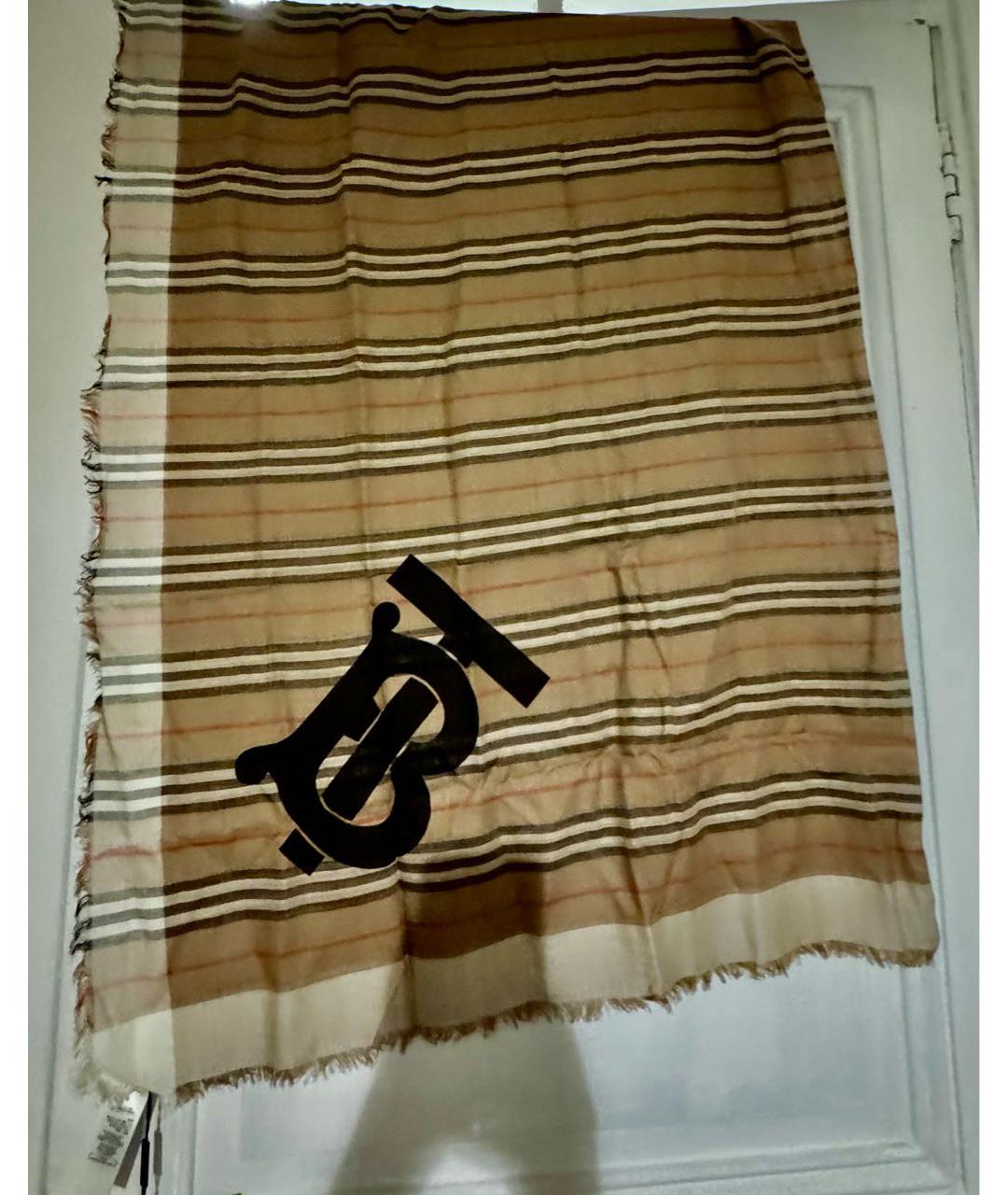 BURBERRY Бежевый шерстяной платок, фото 7