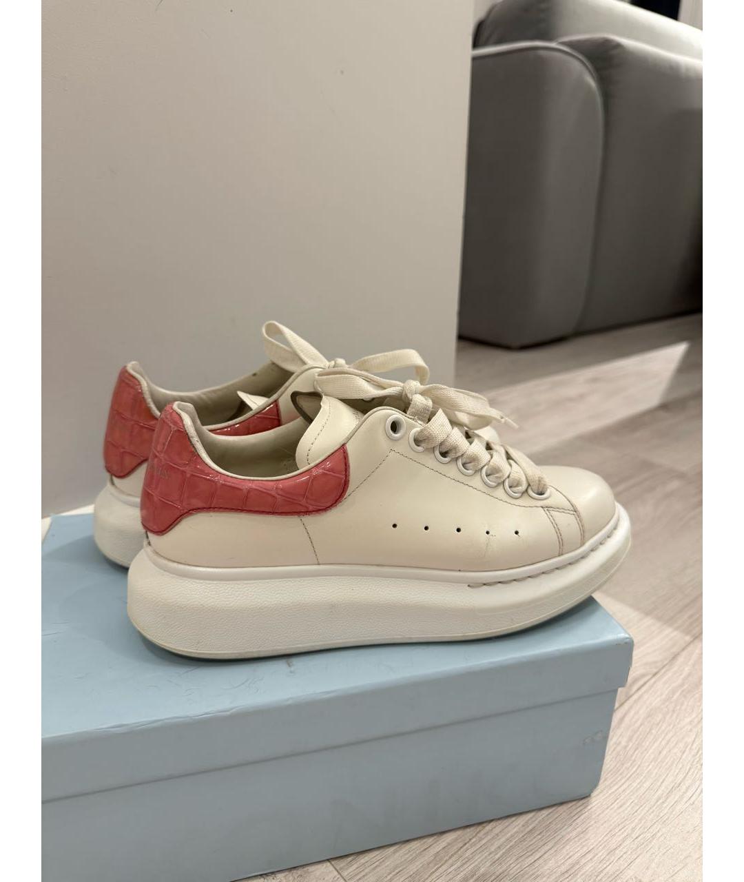 ALEXANDER MCQUEEN Белые кожаные кроссовки, фото 5