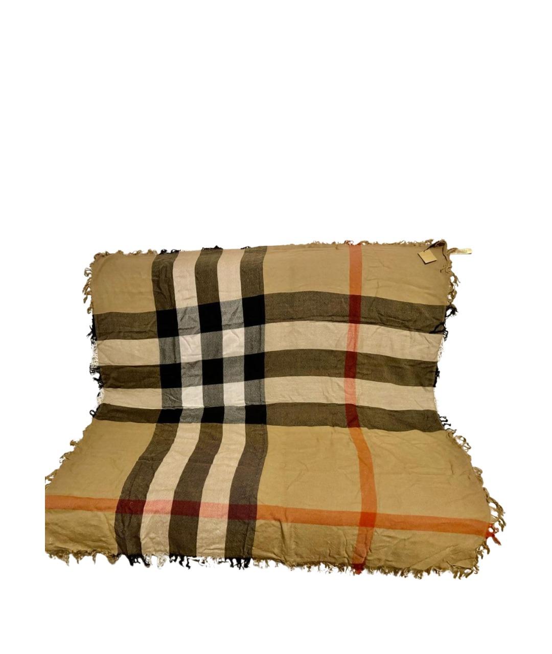 BURBERRY Бежевый шерстяной платок, фото 2