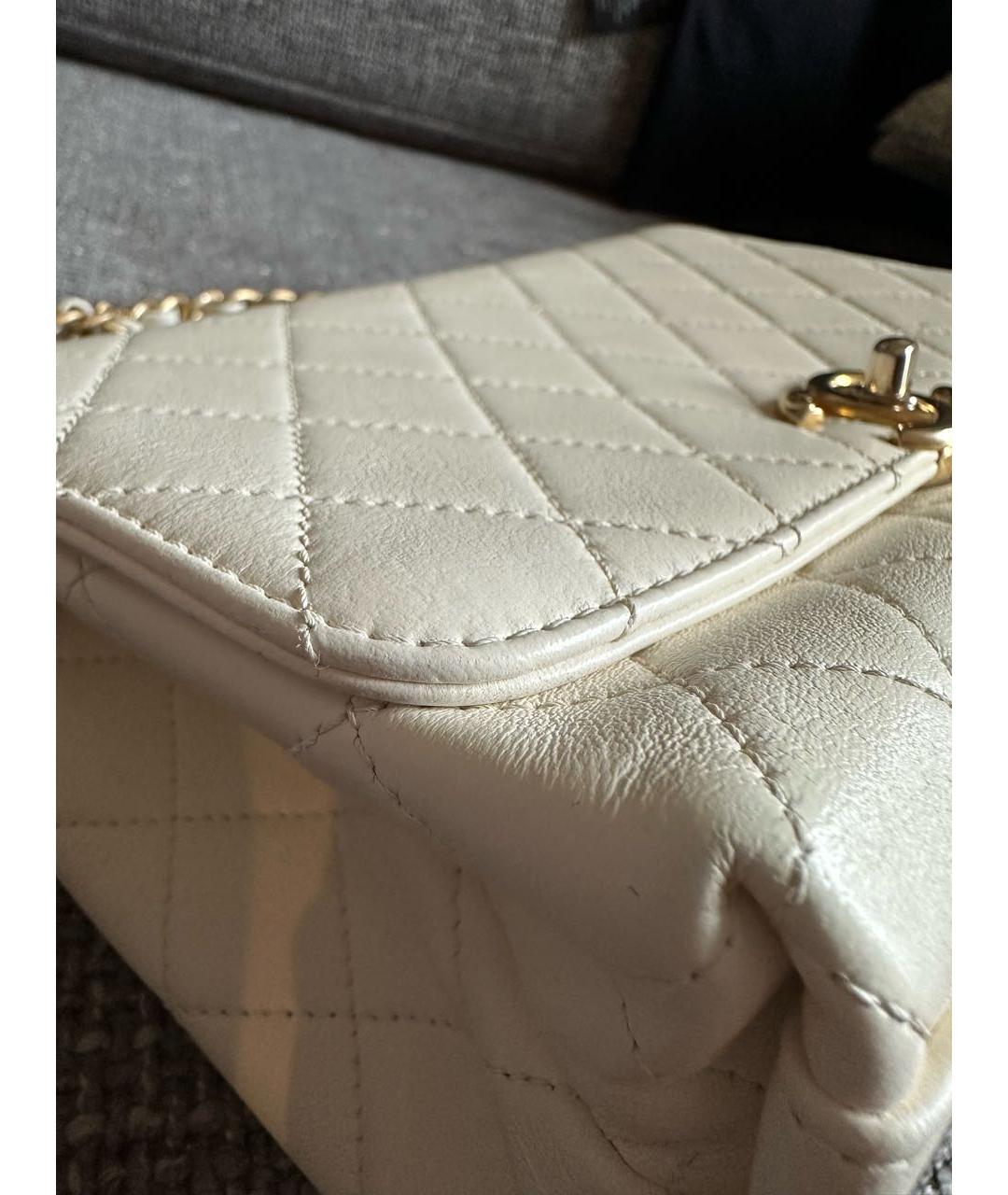 CHANEL Белая кожаная сумка через плечо, фото 8