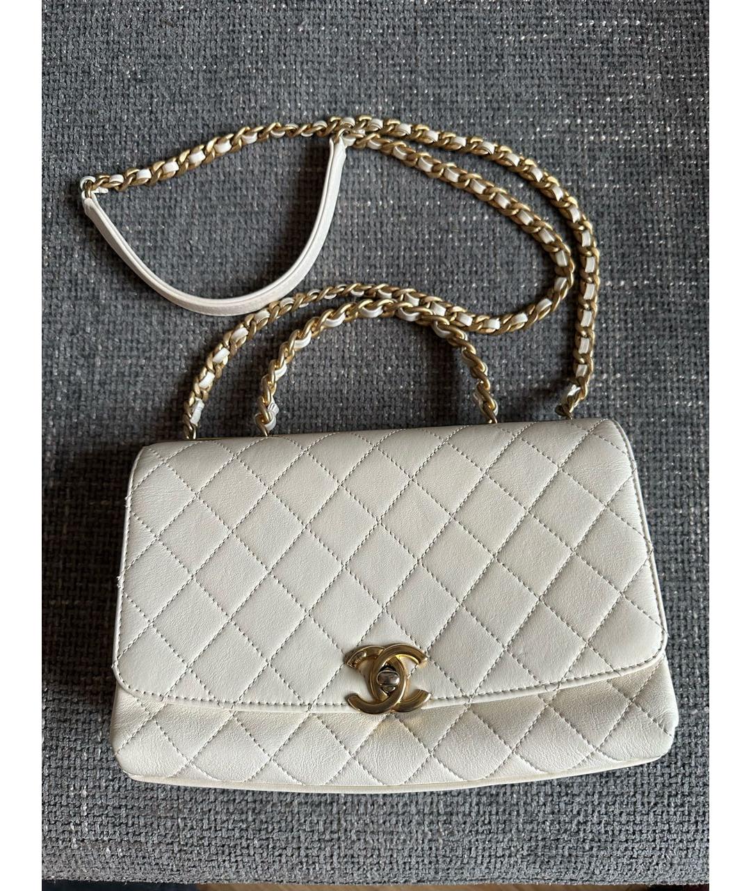 CHANEL Белая кожаная сумка через плечо, фото 9