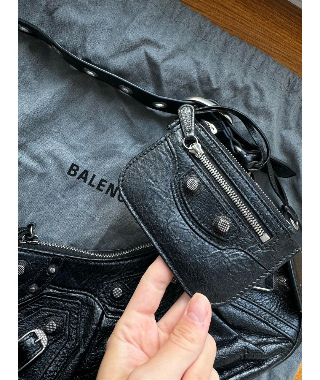 BALENCIAGA Черная кожаная сумка через плечо, фото 7