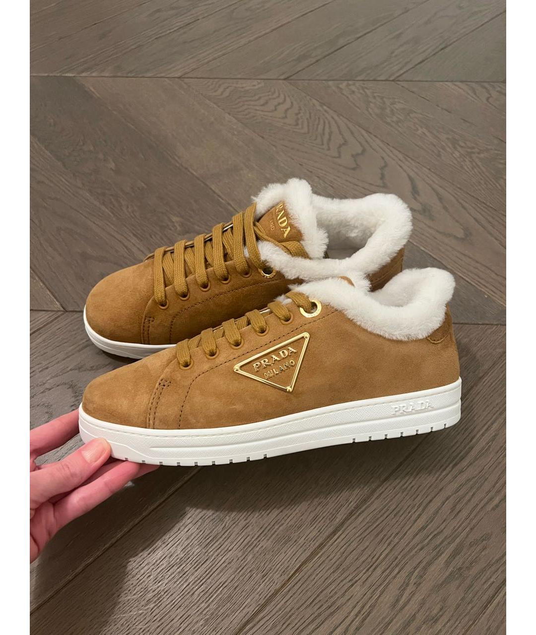 PRADA Коричневые замшевые кроссовки, фото 7