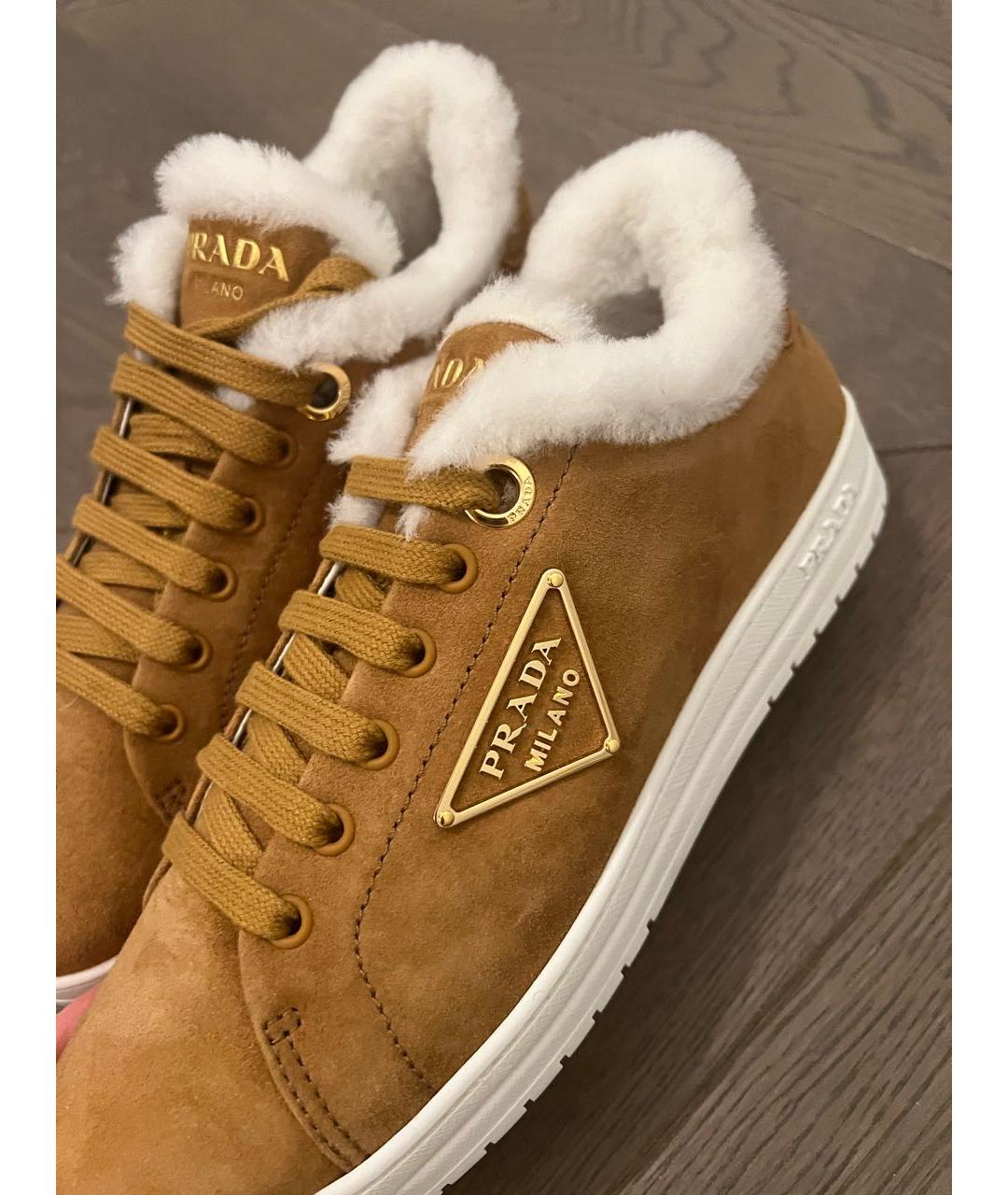 PRADA Коричневые замшевые кроссовки, фото 3