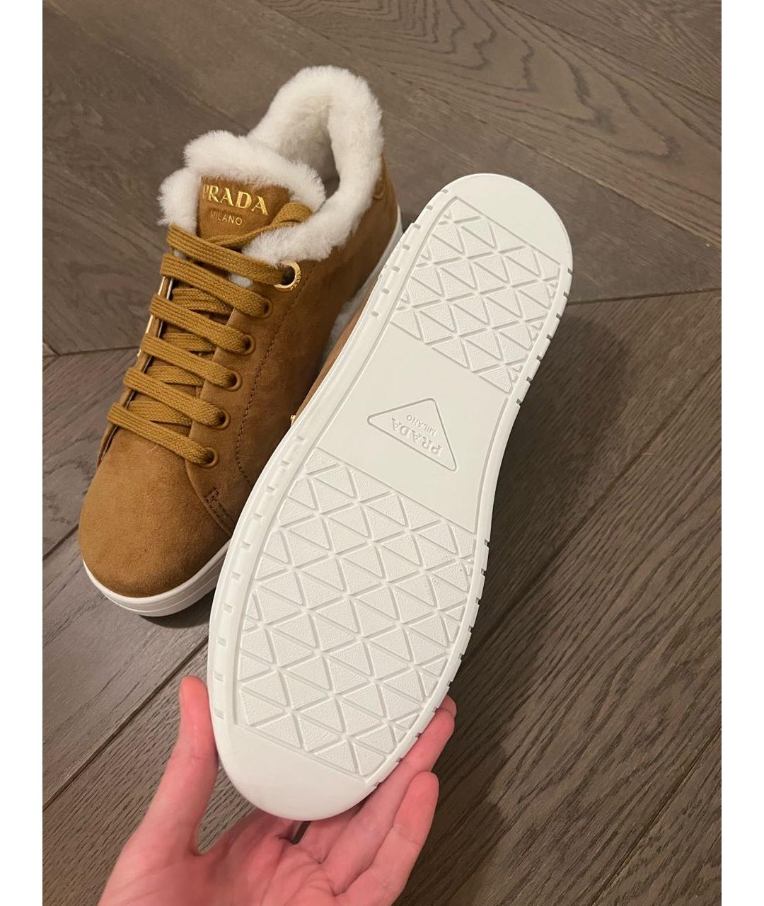 PRADA Коричневые замшевые кроссовки, фото 5