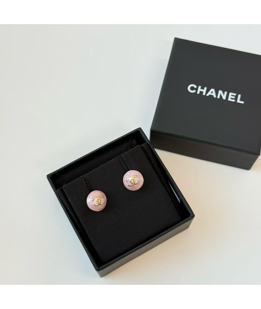 CHANEL Розовые металлические серьги, фото 3