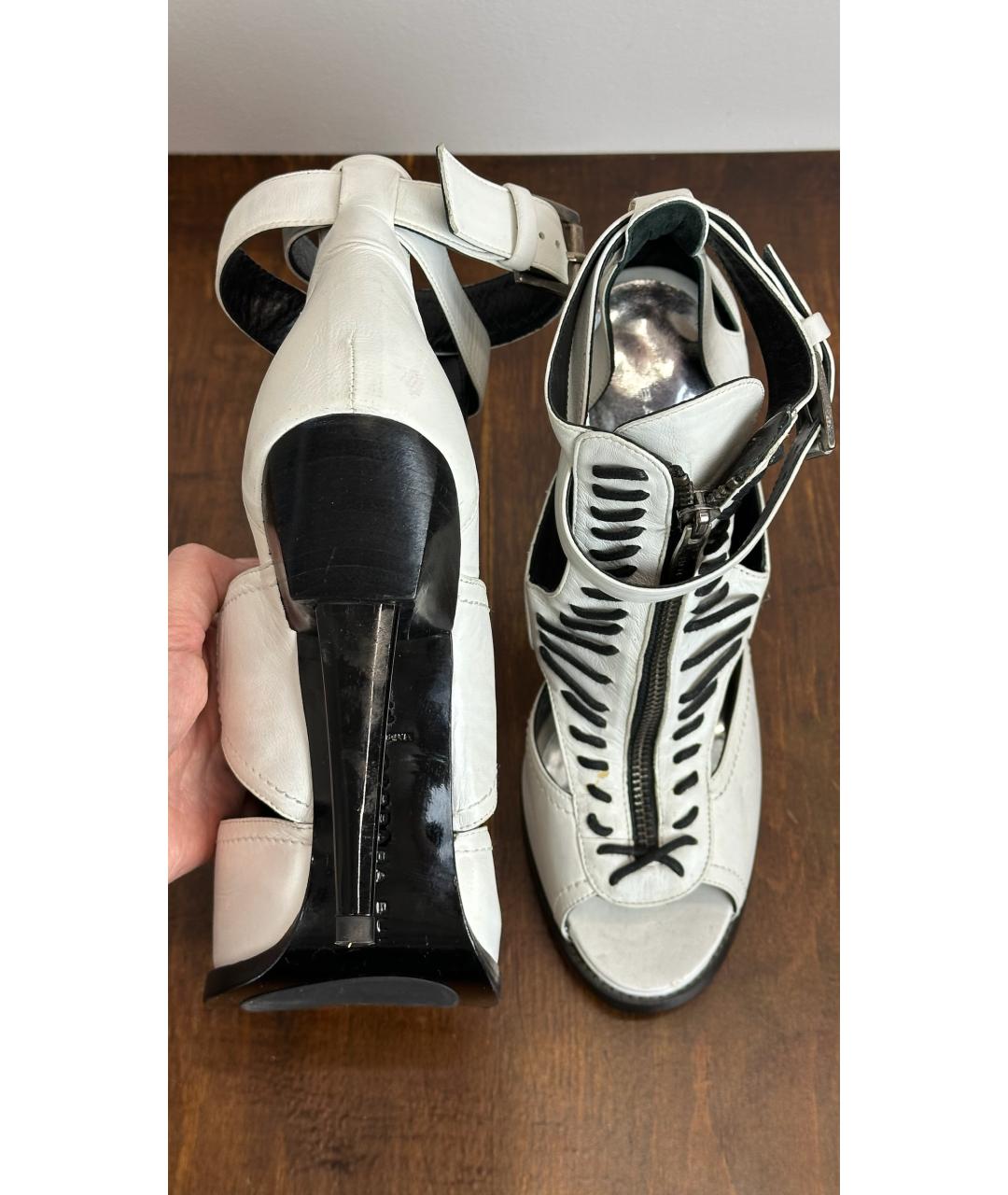 BARBARA BUI Белые кожаные туфли, фото 3