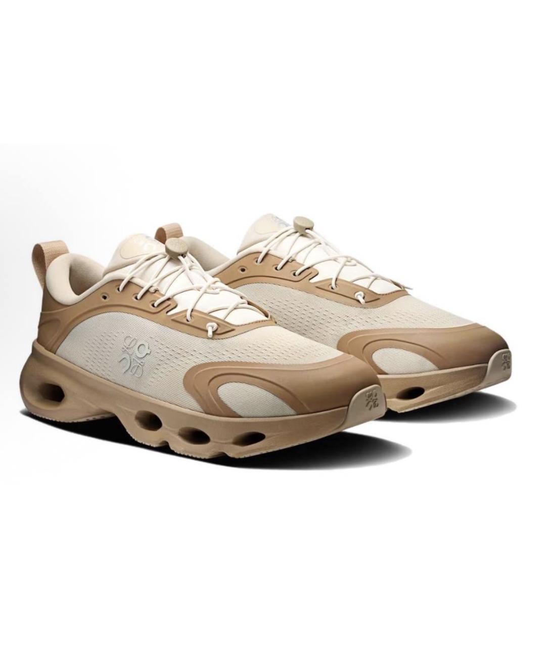 LOEWE Бежевые текстильные кроссовки, фото 2