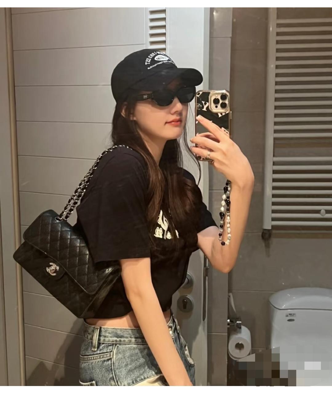 CHANEL Черная кожаная сумка через плечо, фото 9