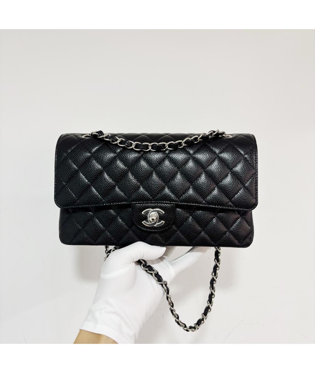 CHANEL Черная кожаная сумка через плечо, фото 2
