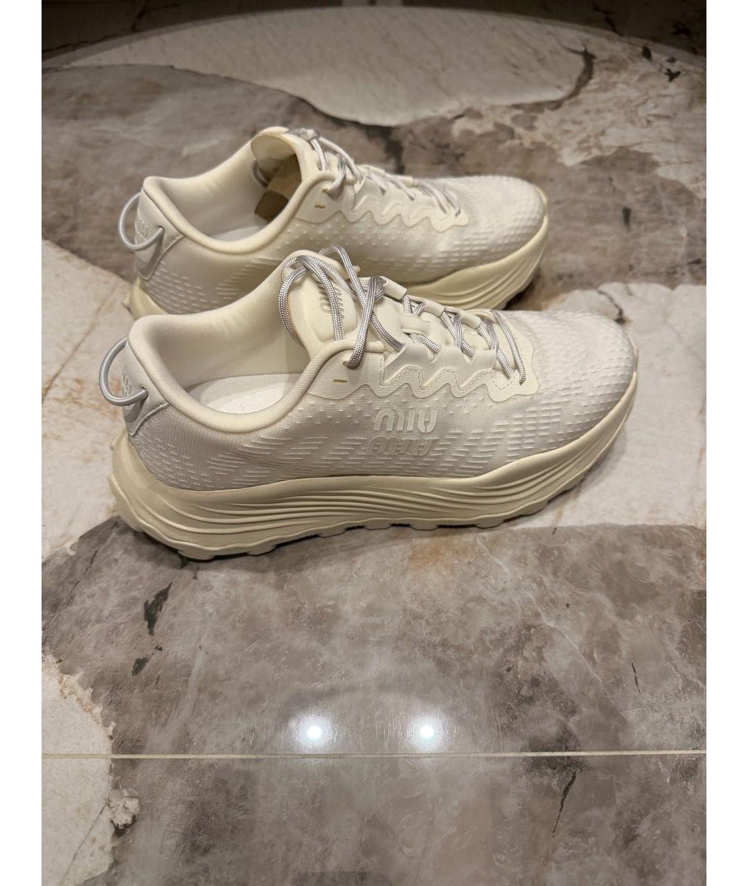 MIU MIU Белые текстильные кроссовки, фото 5