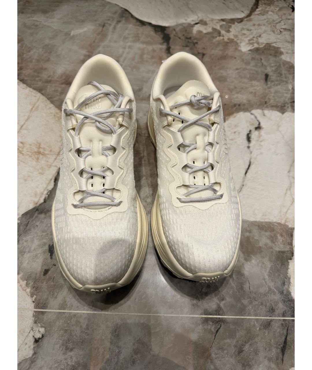MIU MIU Белые текстильные кроссовки, фото 2