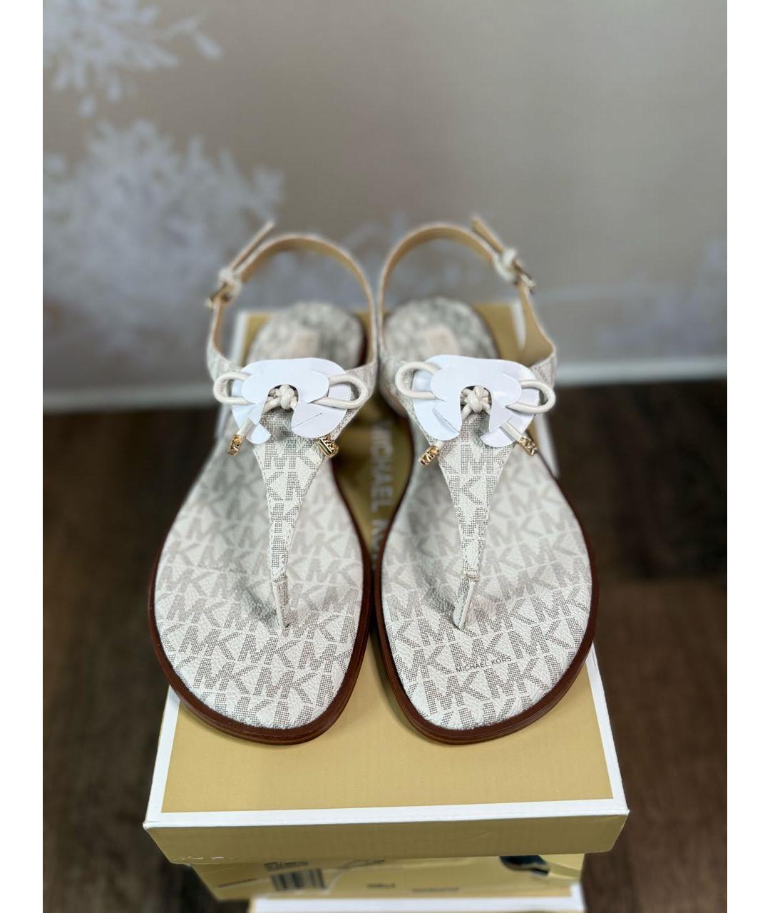 MICHAEL MICHAEL KORS Бежевые сандалии, фото 2