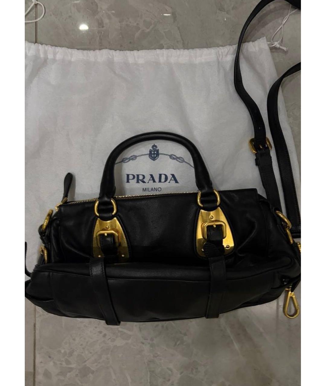 PRADA Черная кожаная сумка с короткими ручками, фото 3