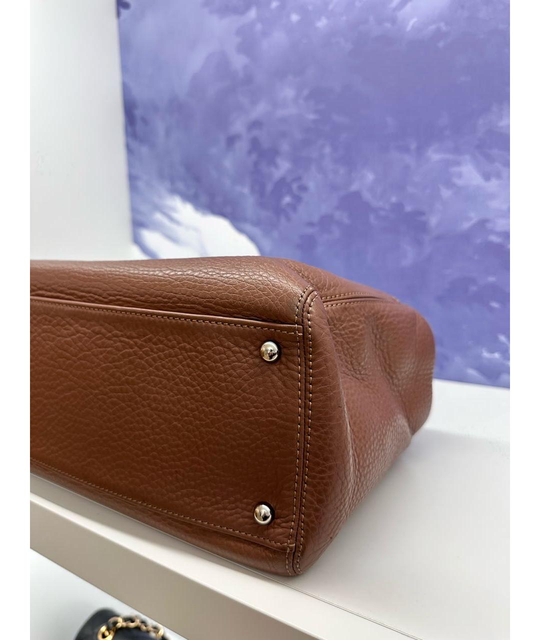 CHANEL Коричневая кожаная сумка с короткими ручками, фото 5