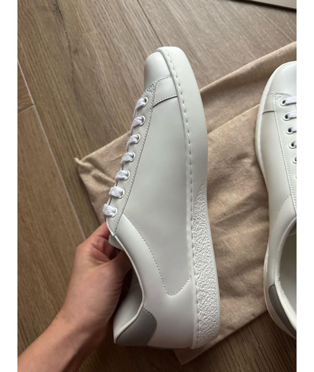 GUCCI Белые кожаные низкие кроссовки / кеды, фото 3