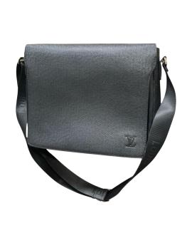 LOUIS VUITTON Сумка на плечо