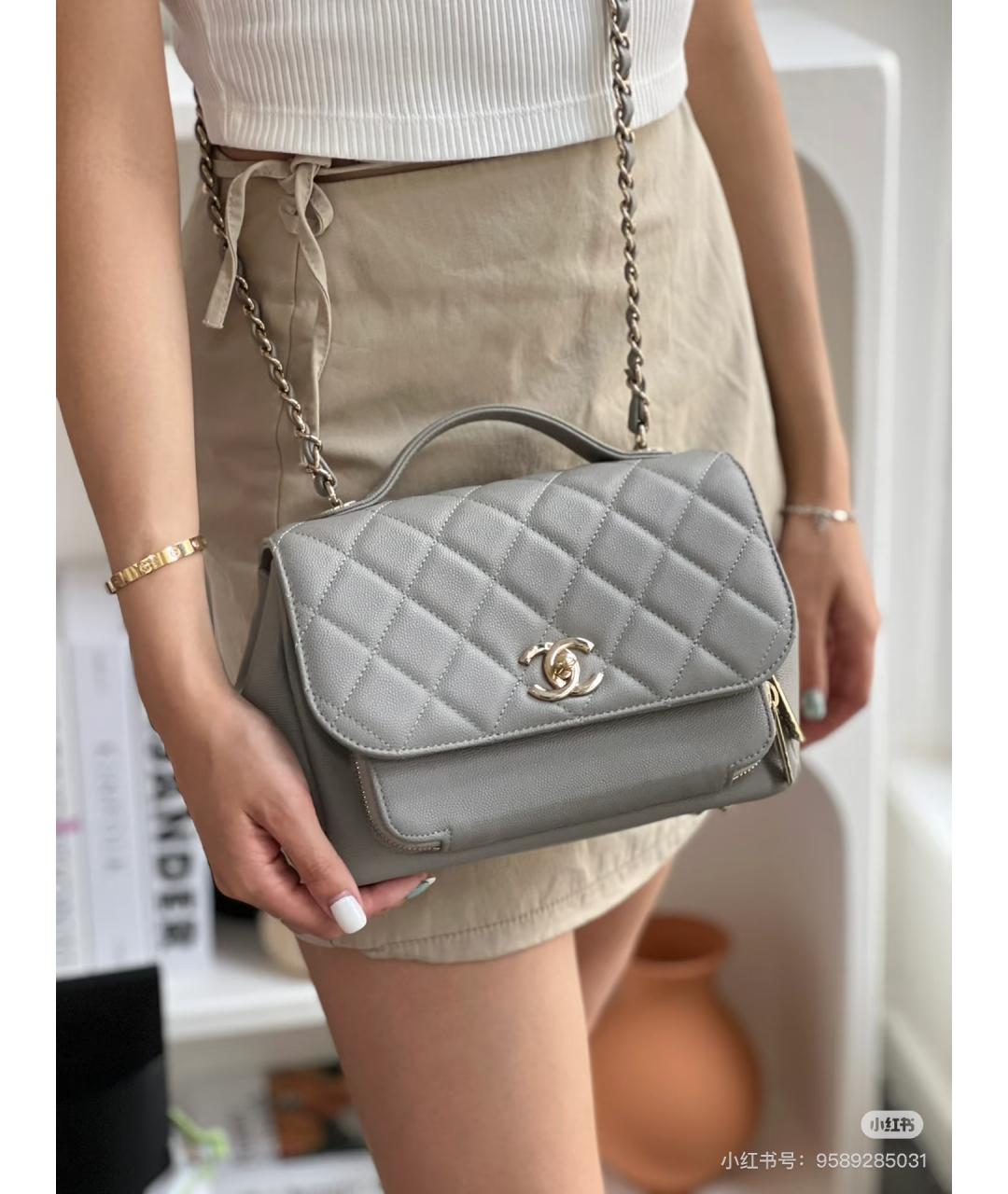 CHANEL Серая кожаная сумка через плечо, фото 6