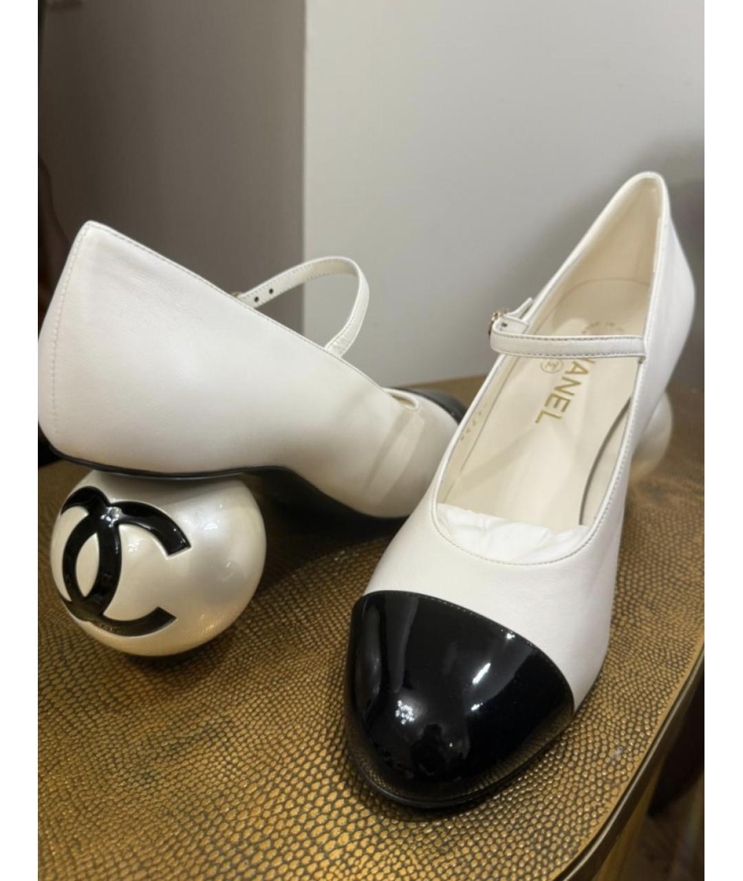 CHANEL Белые кожаные туфли, фото 2