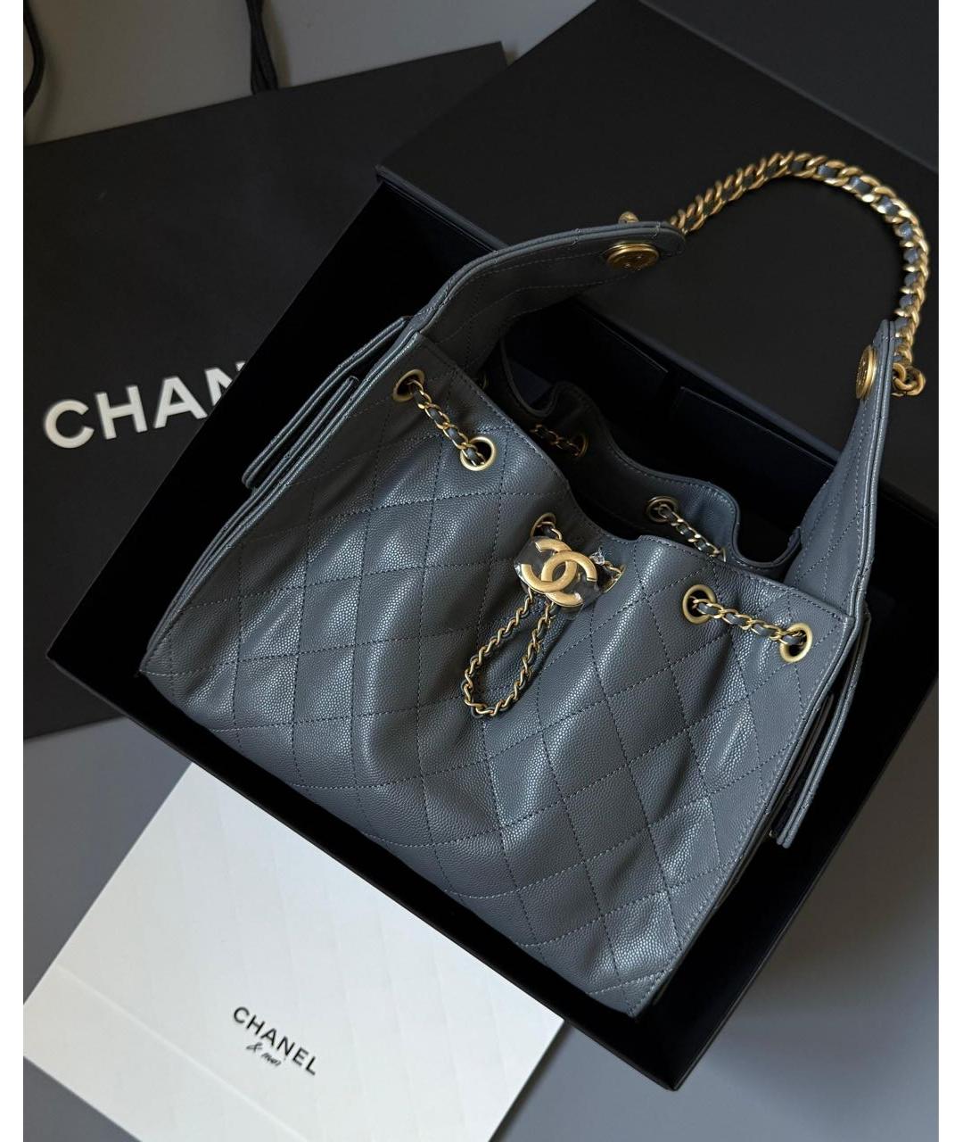 CHANEL Серая кожаная сумка тоут, фото 3