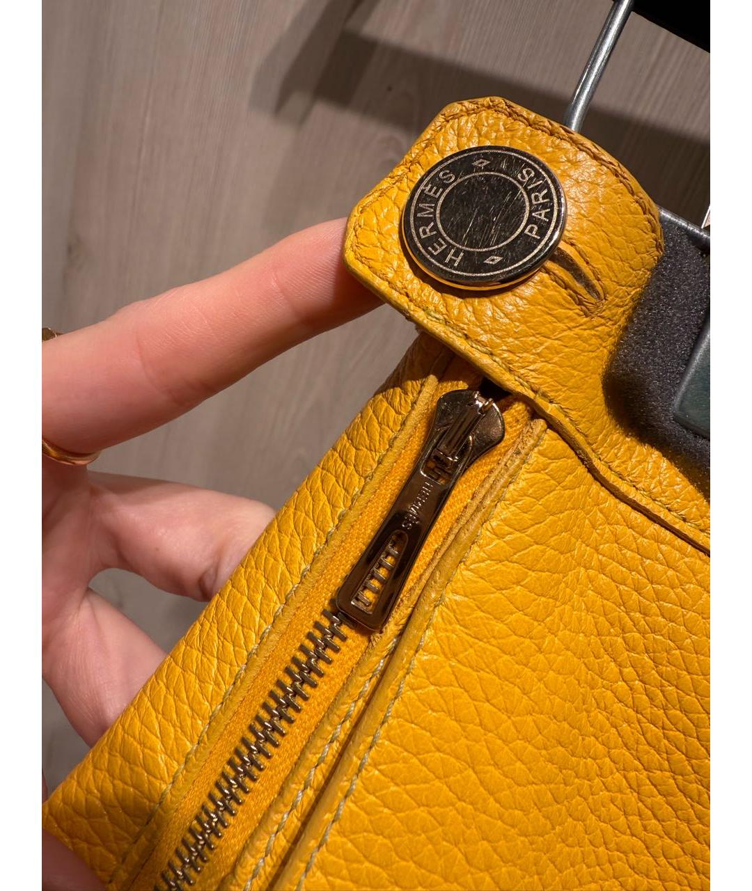 HERMES Горчичные кожаные шорты, фото 4