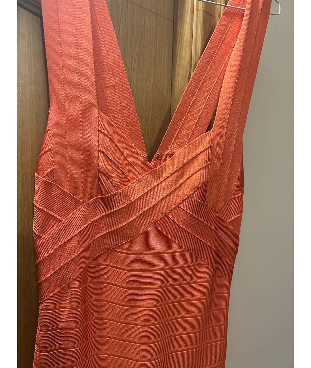 HERVE LEGER Коралловое синтетическое коктейльное платье, фото 3