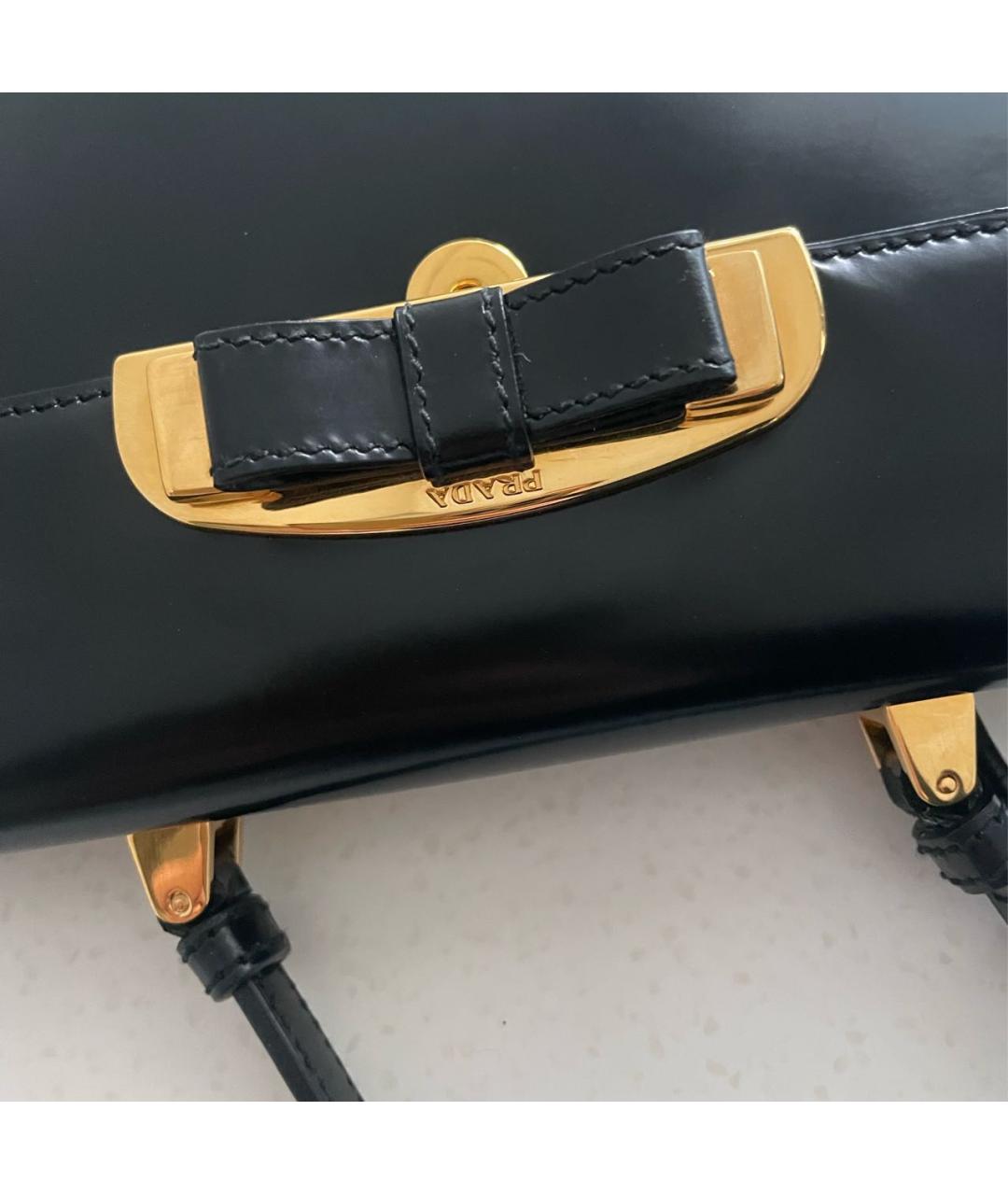 PRADA Черная кожаная сумка с короткими ручками, фото 6