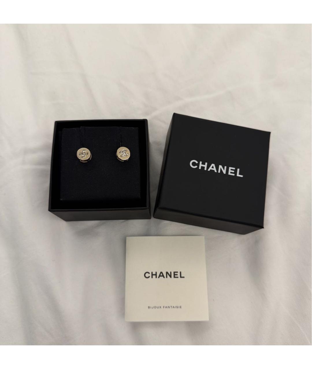 CHANEL Золотые металлические серьги, фото 4