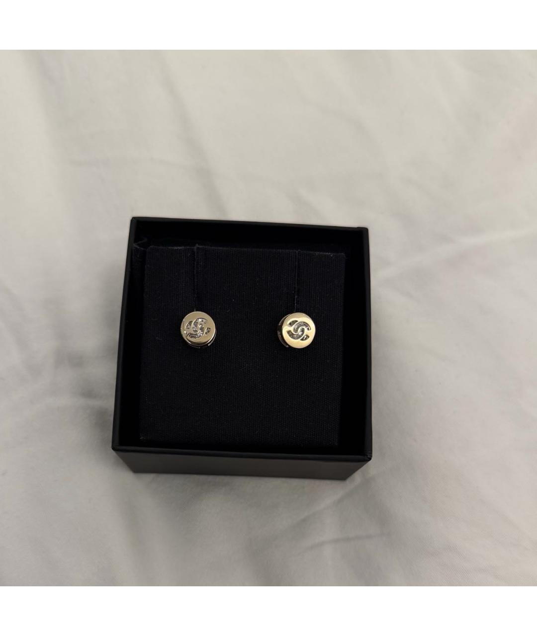CHANEL Золотые металлические серьги, фото 2