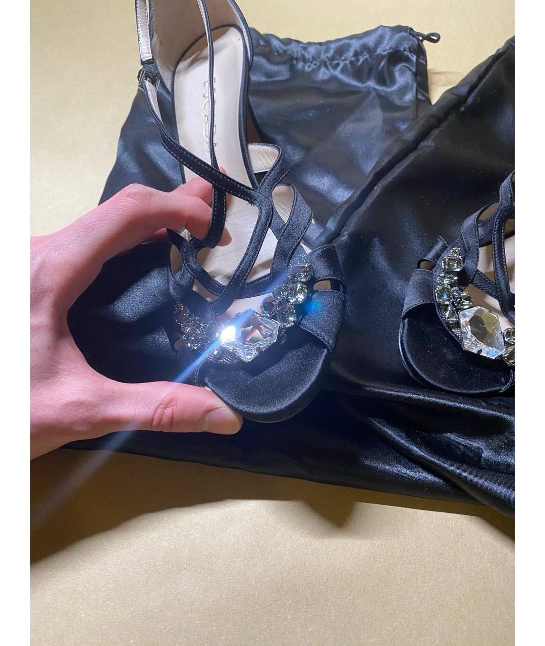 ESCADA Черные бархатные босоножки, фото 7