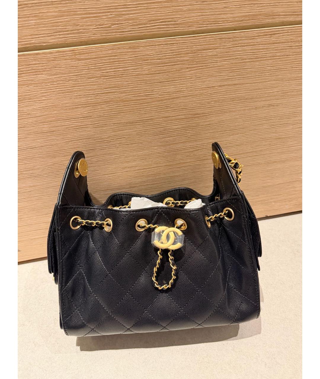 CHANEL Черная кожаная сумка через плечо, фото 4