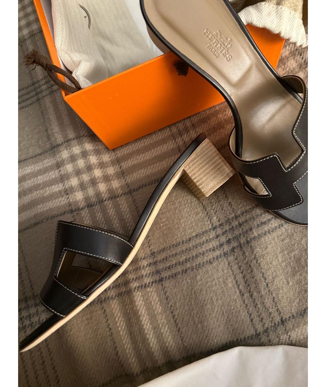 HERMES Черные кожаные мюли, фото 6