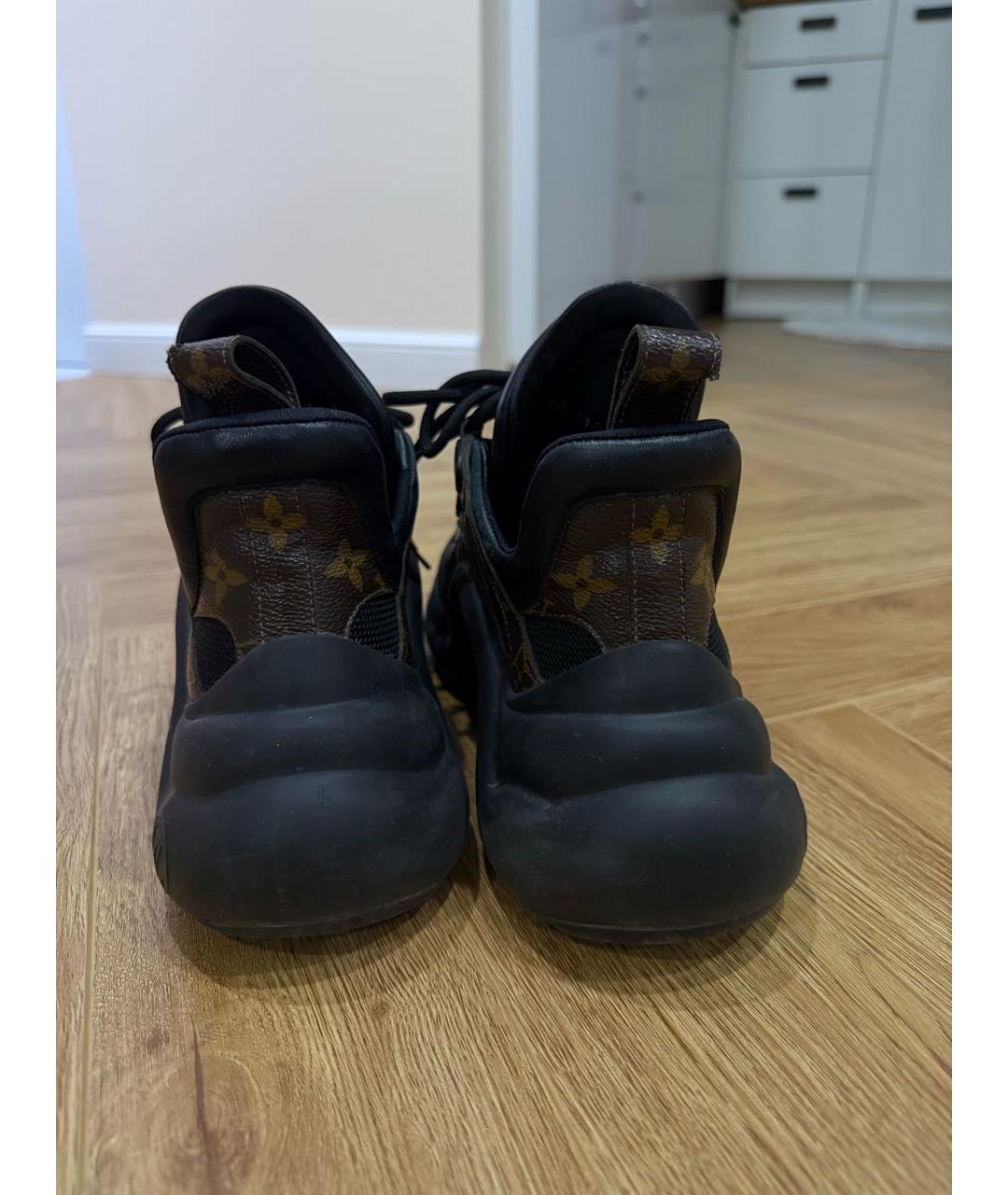 LOUIS VUITTON Черные кожаные кроссовки, фото 4