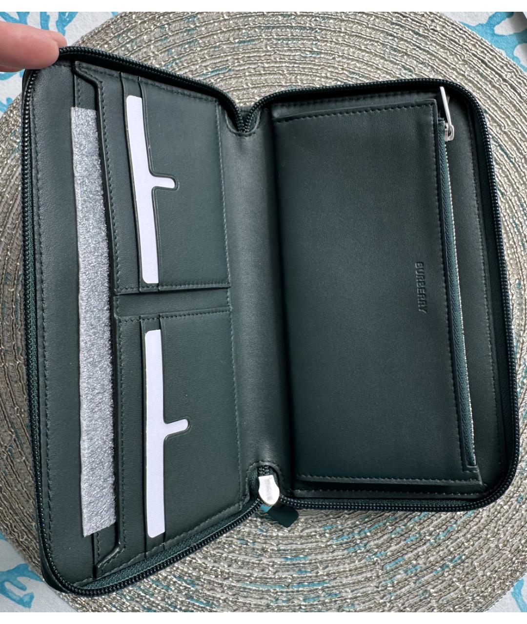 BURBERRY Зеленый кошелек, фото 5