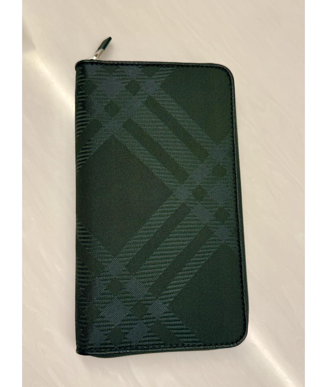 BURBERRY Зеленый кошелек, фото 2