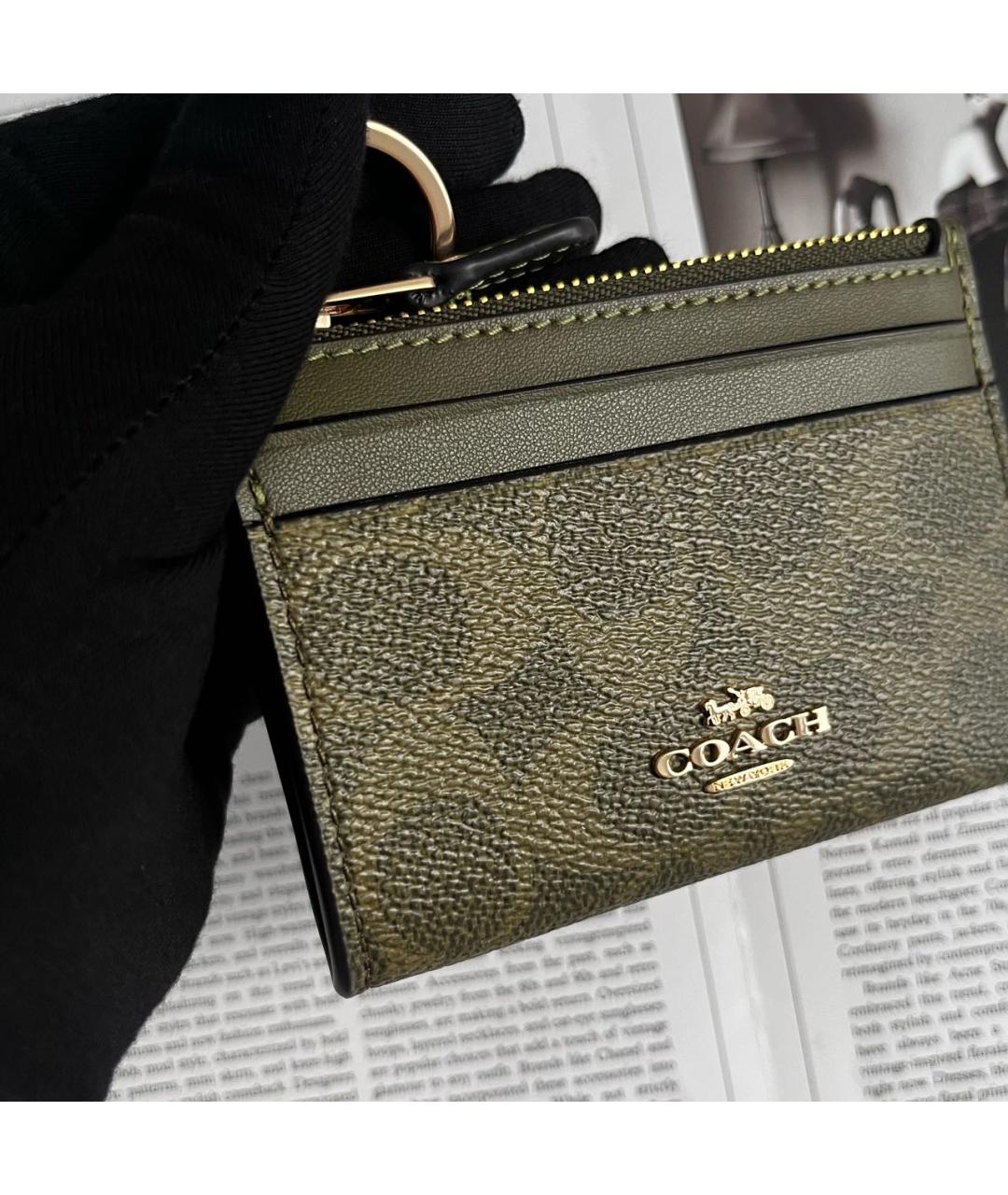COACH Хаки кожаный кардхолдер, фото 7