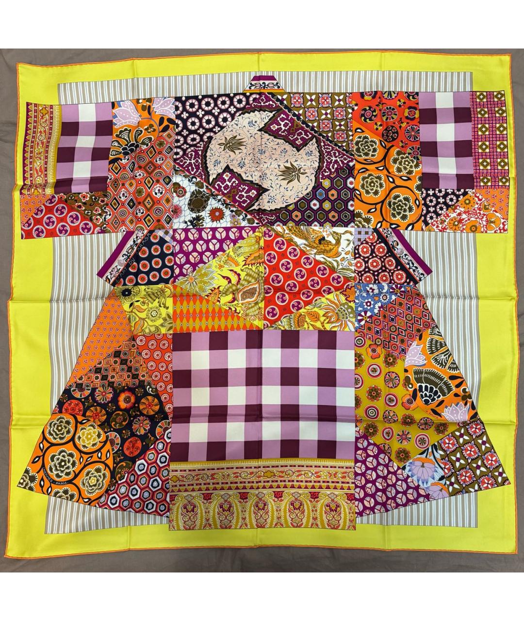 HERMES Желтый шелковый платок, фото 5