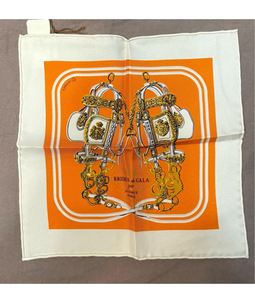 HERMES Оранжевый шелковый платок, фото 5