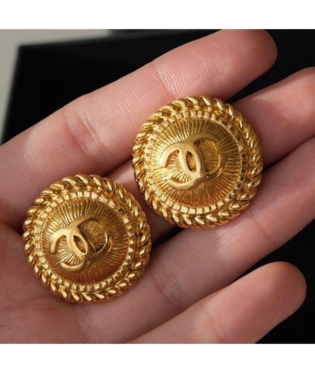 CHANEL Золотые позолоченные клипсы, фото 6