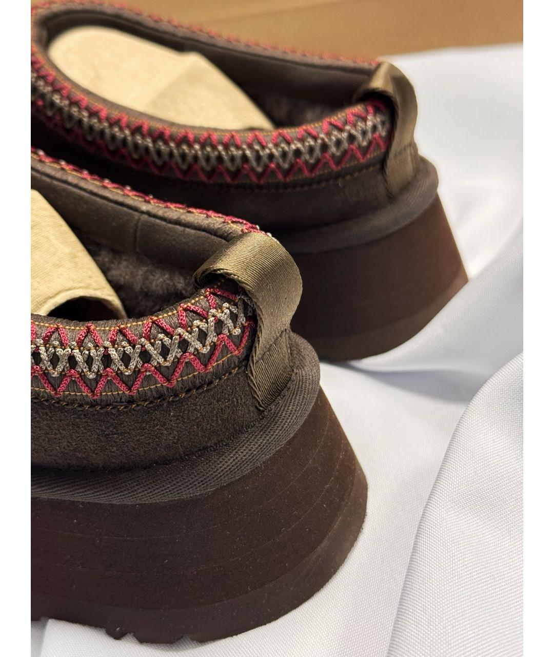 UGG AUSTRALIA Коричневые замшевые сабо, фото 8