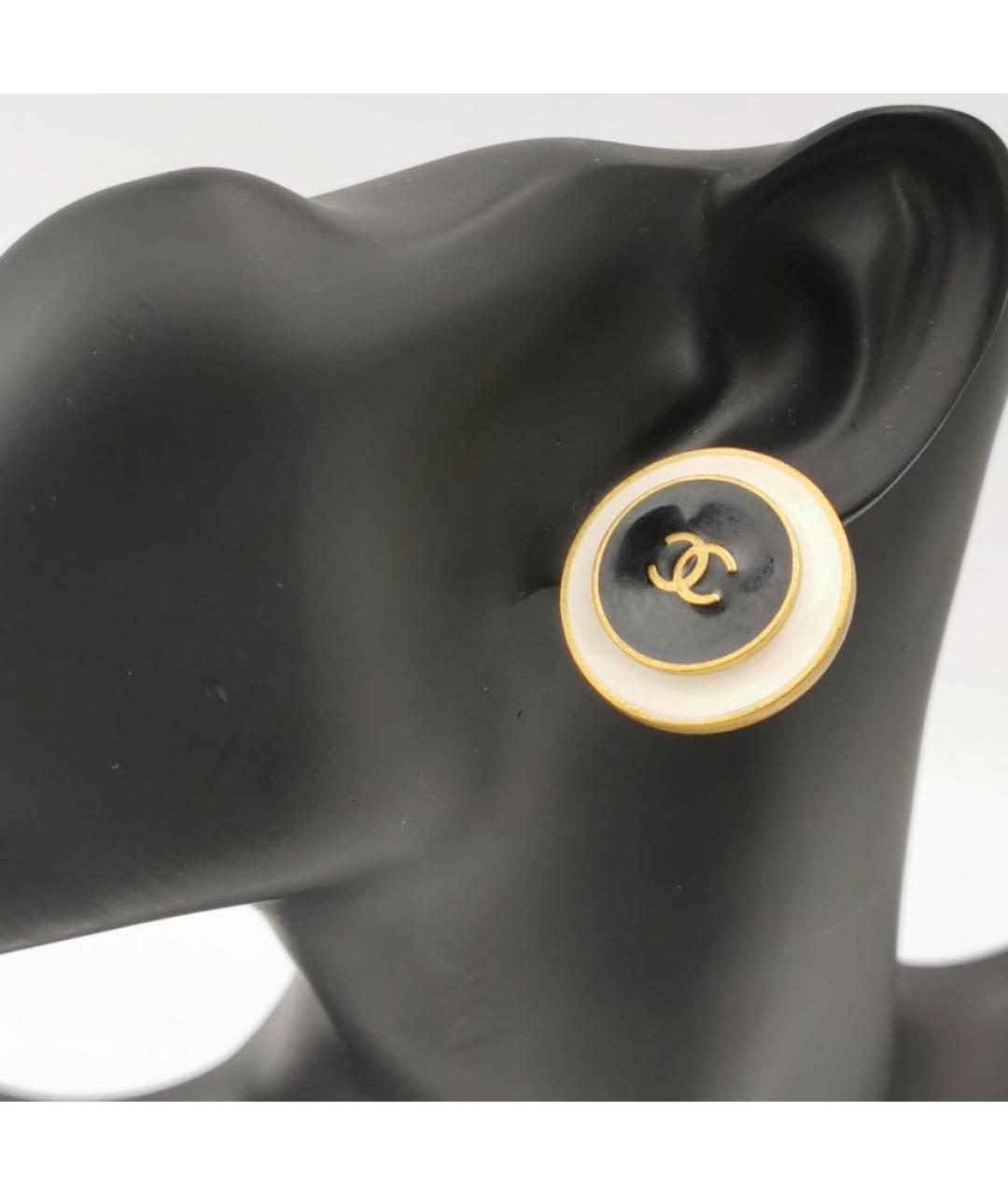 CHANEL Черные металлические клипсы, фото 2