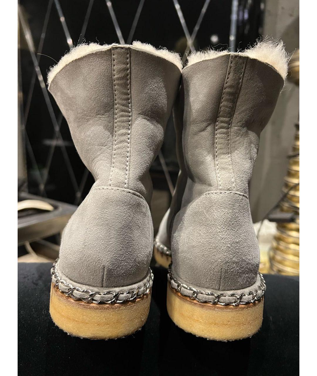 CHANEL Серые замшевые полусапоги, фото 3