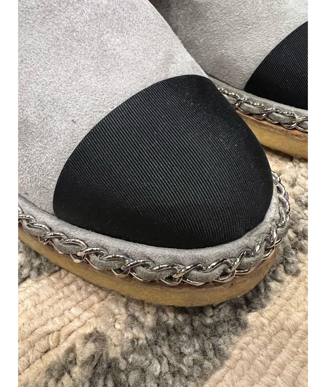 CHANEL Серые замшевые полусапоги, фото 7